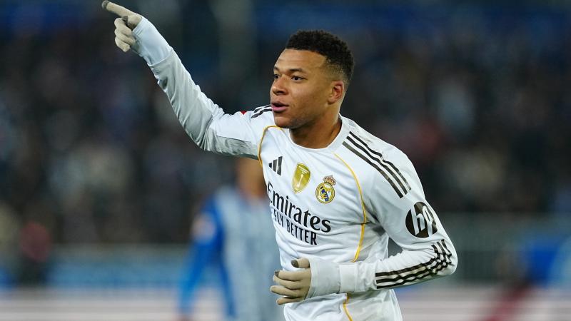 donk：chopper发高烧回合间只能闭眼休息，他真的燃尽了（donk称：chopper高烧，回合间只能闭眼休息，已彻底燃尽）