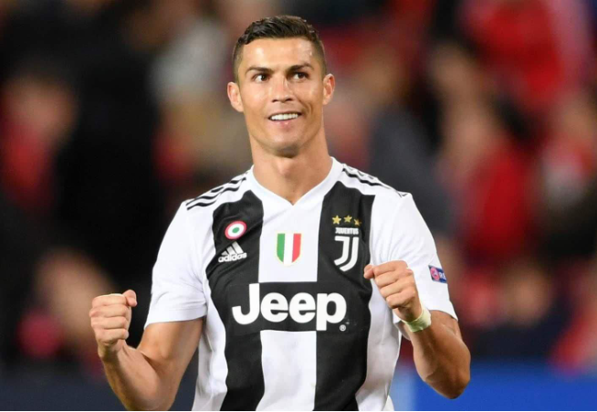 下次见面叫您教练先生？伊涅斯塔：希望如此，听起来让人兴奋（伊涅斯塔：期待下次被叫“教练”，想想就让人兴奋）