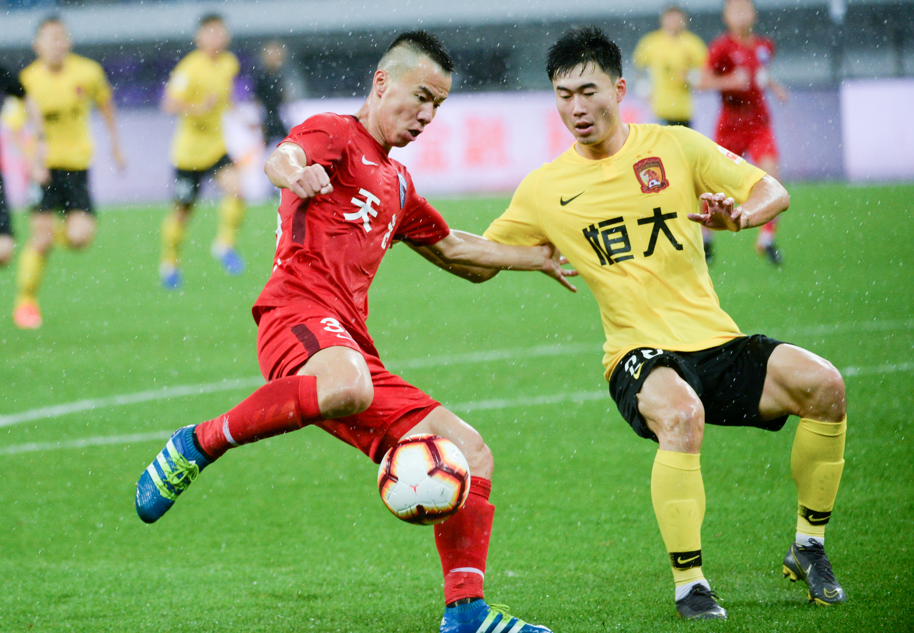 国际友谊赛战报：李太锡破门，黄喜灿失点，韩国1-0加纳（热身赛简报：李太锡制胜球，黄喜灿失点，韩国1-0力克加纳）