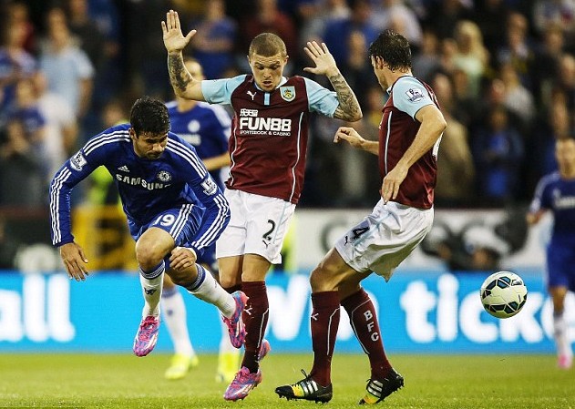 2分钟集锦！辽宁73-84负广州未，2名“后卫”表现对不起身价（2分钟速览：辽宁73-84不敌广州，双后卫发挥难配身价）