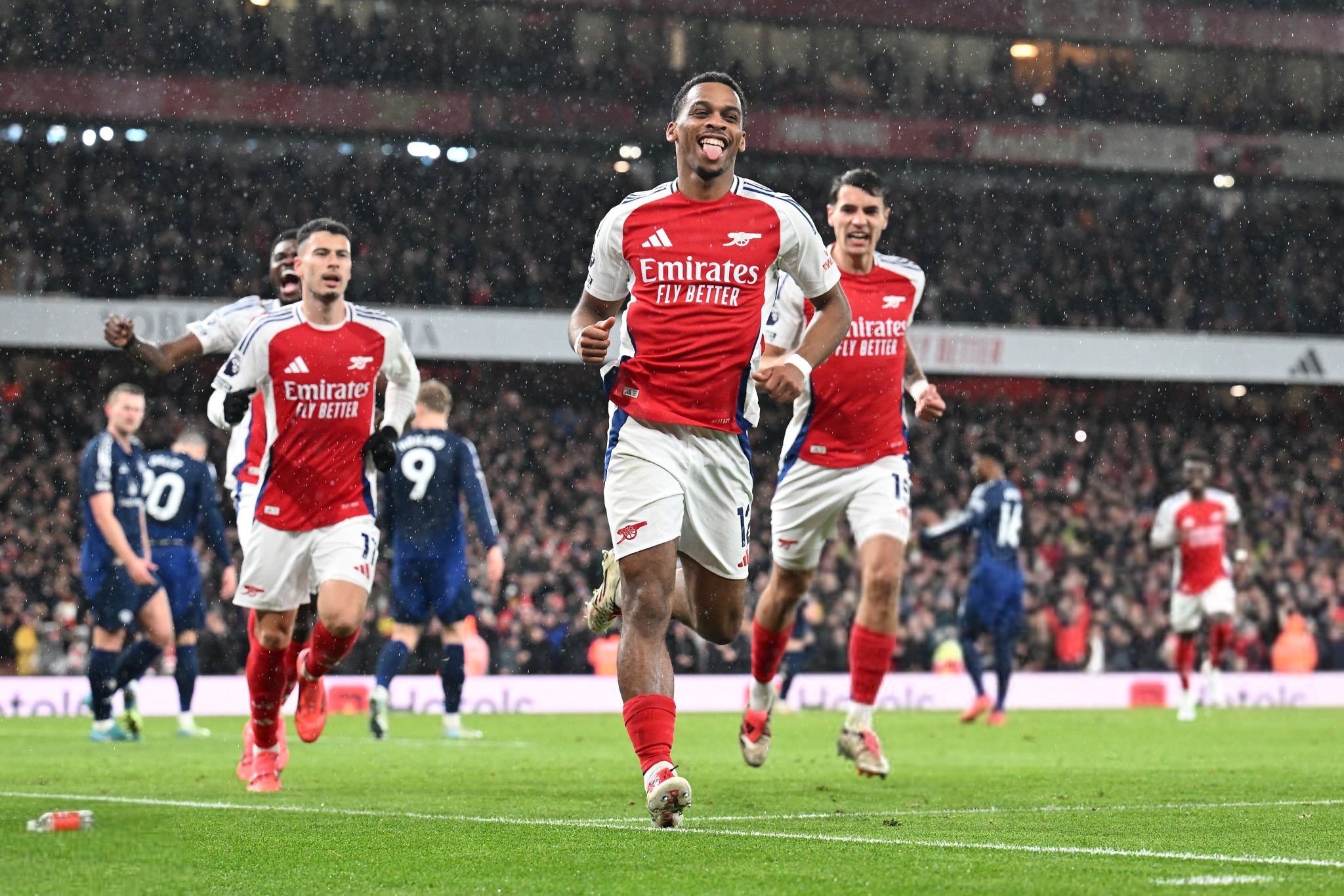 罗体：布罗佐维奇与利雅得胜利续约谈判无进展，尤文正在关注（罗马体育报：布罗佐维奇与利雅得胜利续约陷入僵局，尤文图斯密切关注）