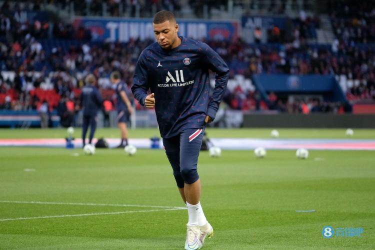 去年12月遭遇心脏骤停，博韦：我正在为一年内重返赛场而努力（博韦：去年12月突发心脏骤停，正全力争取一年内重返赛场）