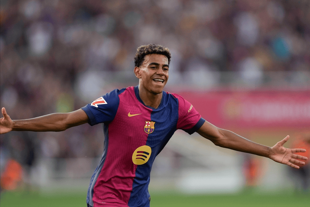 扑救率85.2%场均丢球0.57，斯维拉尔两项数据五大联赛门将第一（斯维拉尔以85.2%扑救率和场均0.57失球领跑五大联赛门将）