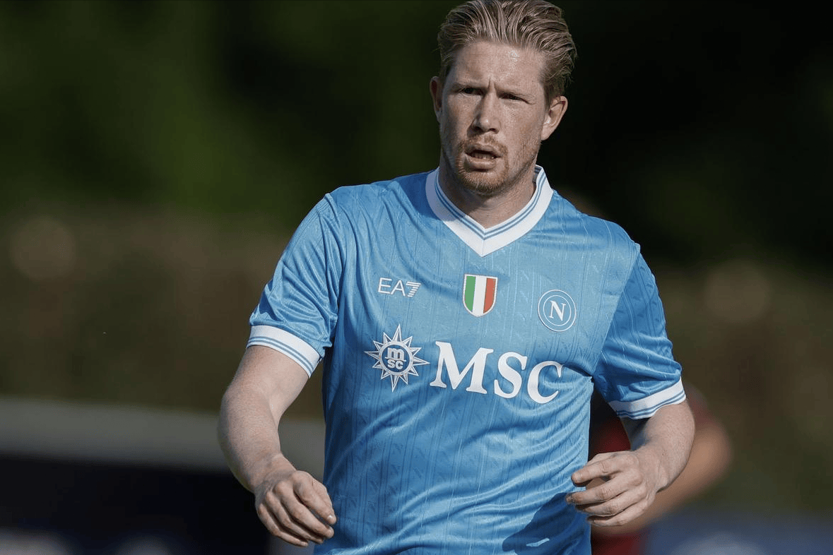 26个代言！孙颖莎再添新商务，人气成就双高，国乒招牌巨星（26项代言在手！孙颖莎再签新合作，战绩与人气齐攀高峰，国乒门面巨星）