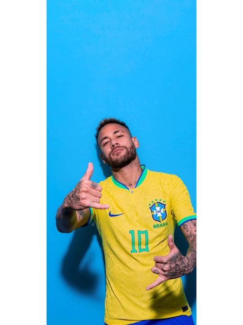 英女足主帅：比赛相对轻松，开场后花了一两分钟来适应中国队（英女足主帅：比赛较轻松，开场一两分钟便适应中国队）